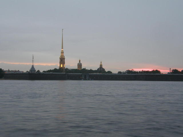 Как обычно, Петропавловка получилась на фото лучше всего :)